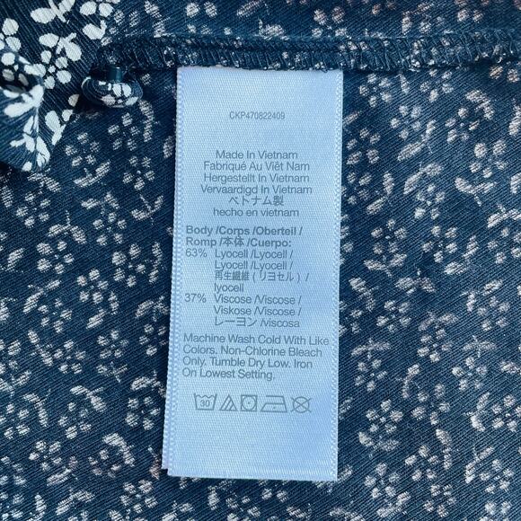 MADEWELL | Flutter-Sleeve Crop Top in Micro Daisy Medium True Black Blouse EUC - Picture 6 of 7